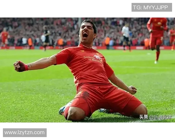 25号足球明星因病缺席比赛球迷们的担忧与期待交织 25号足球明星因病缺席比赛球迷们的担忧与期待交织