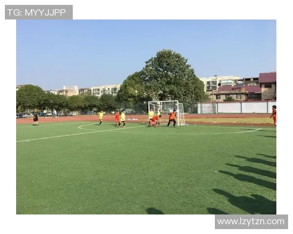 波斯曼足球的崛起与影响探讨：从规则变革到现代足球的演变之路