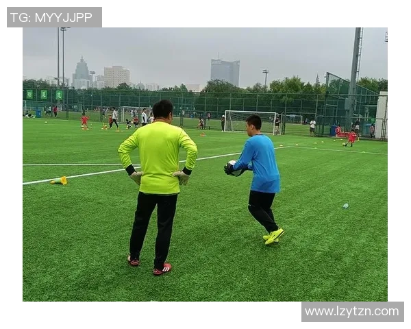 马利足球：探索这项运动背后的激情与团队精神